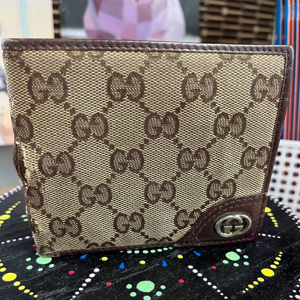 Gucci Signature GG Monogram Bi-fold Wallet